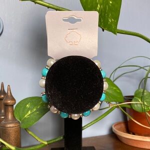 Faux Turquoise and Pearl Stretchy Beaded Bracelet